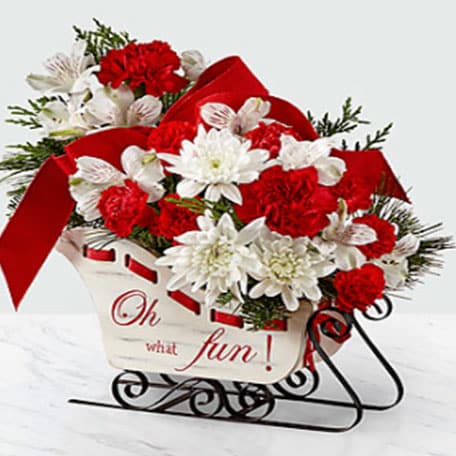 FTD-Holiday-Traditions-Bouquet